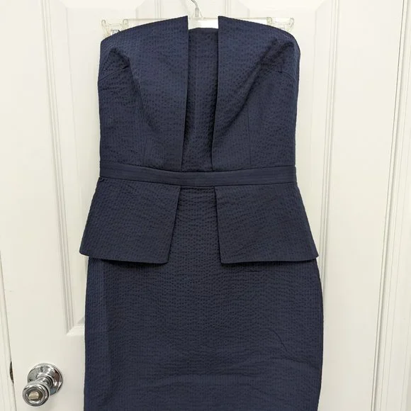 Banana Republic strapless seersucker dress size 4 - Picture 1 of 5